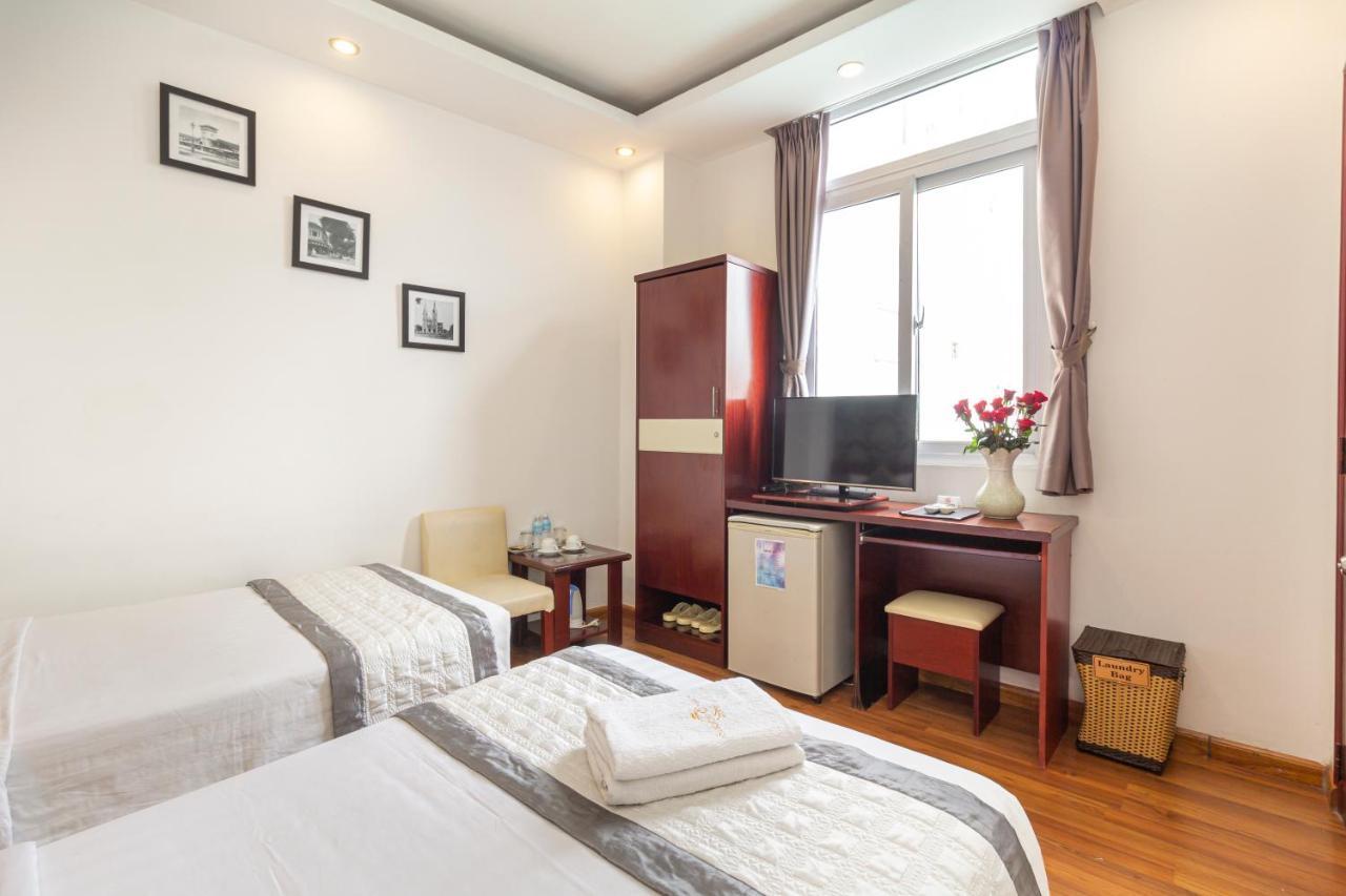 Saigon Odyssey Hotel - The Art Ho Chi Minh City Exterior photo